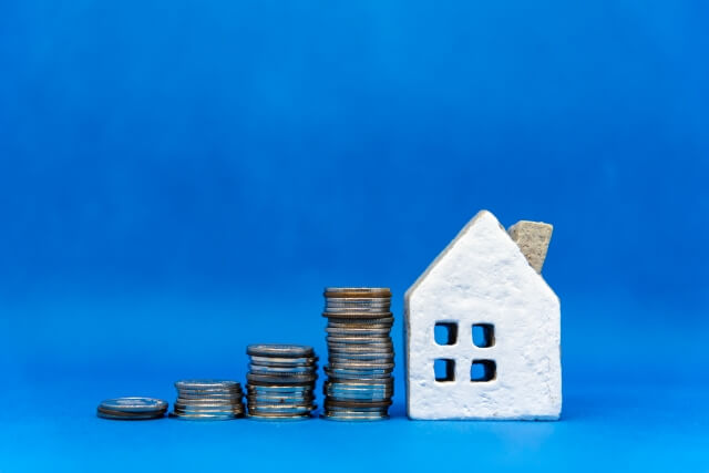 家とお金　増加イメージ