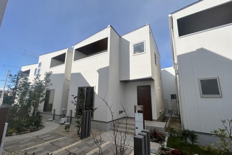 愛知県海部郡蟹江町桜二丁目