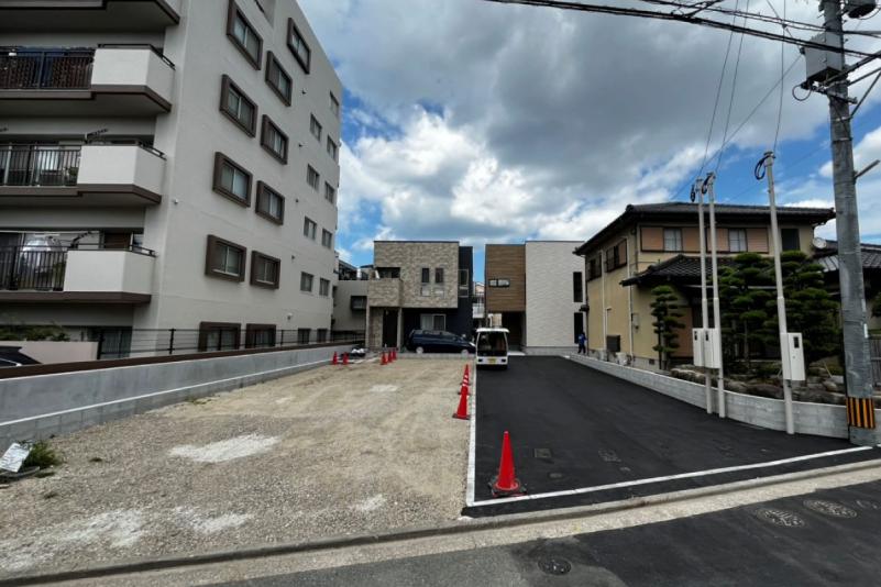 福岡県福岡市城南区荒江1丁目